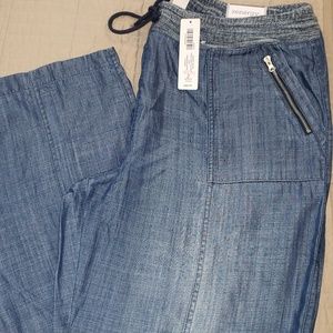 Chico's Zynergy Pants